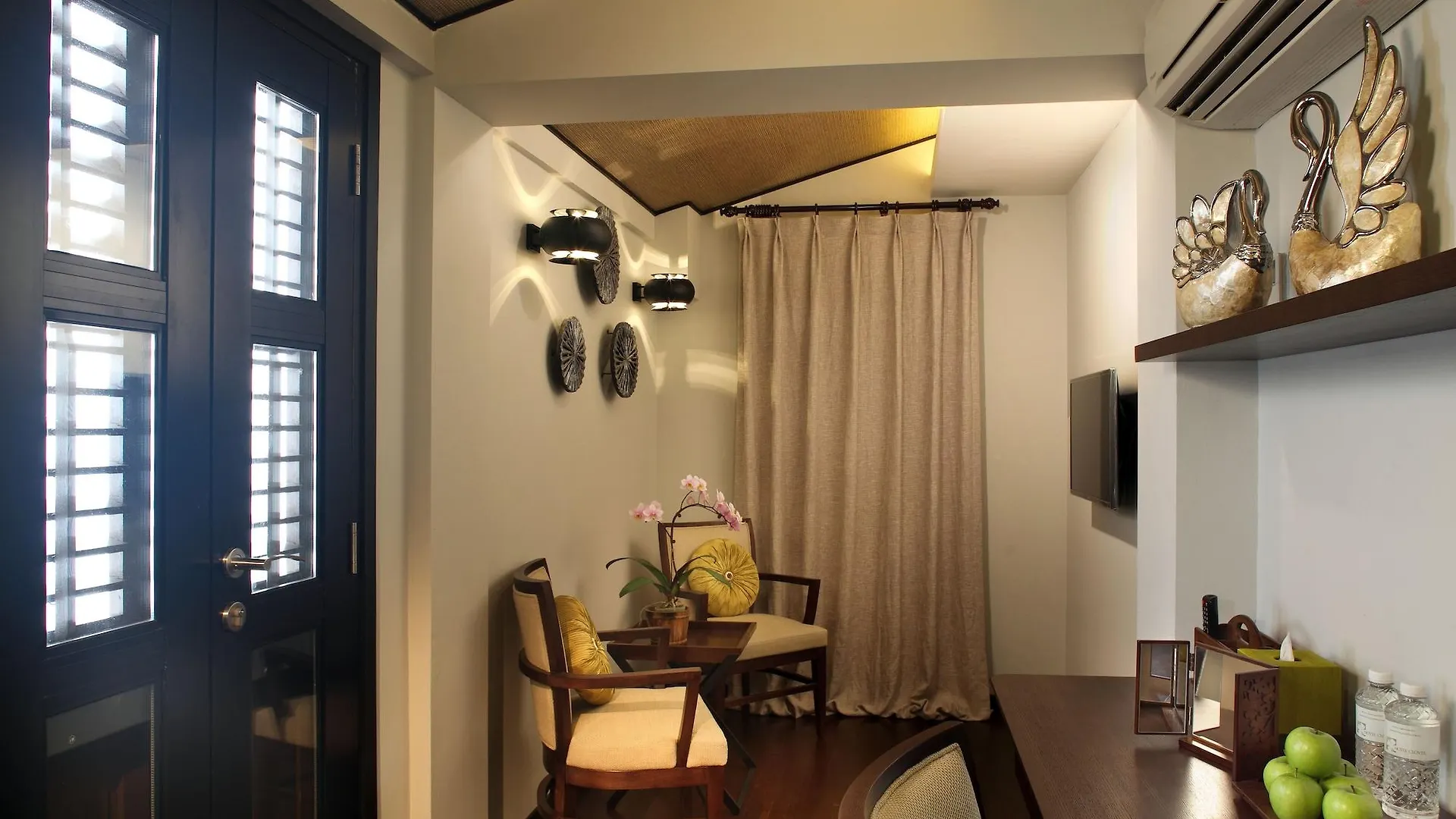 Hotel Clover 33 Jalan Sultan Singapore