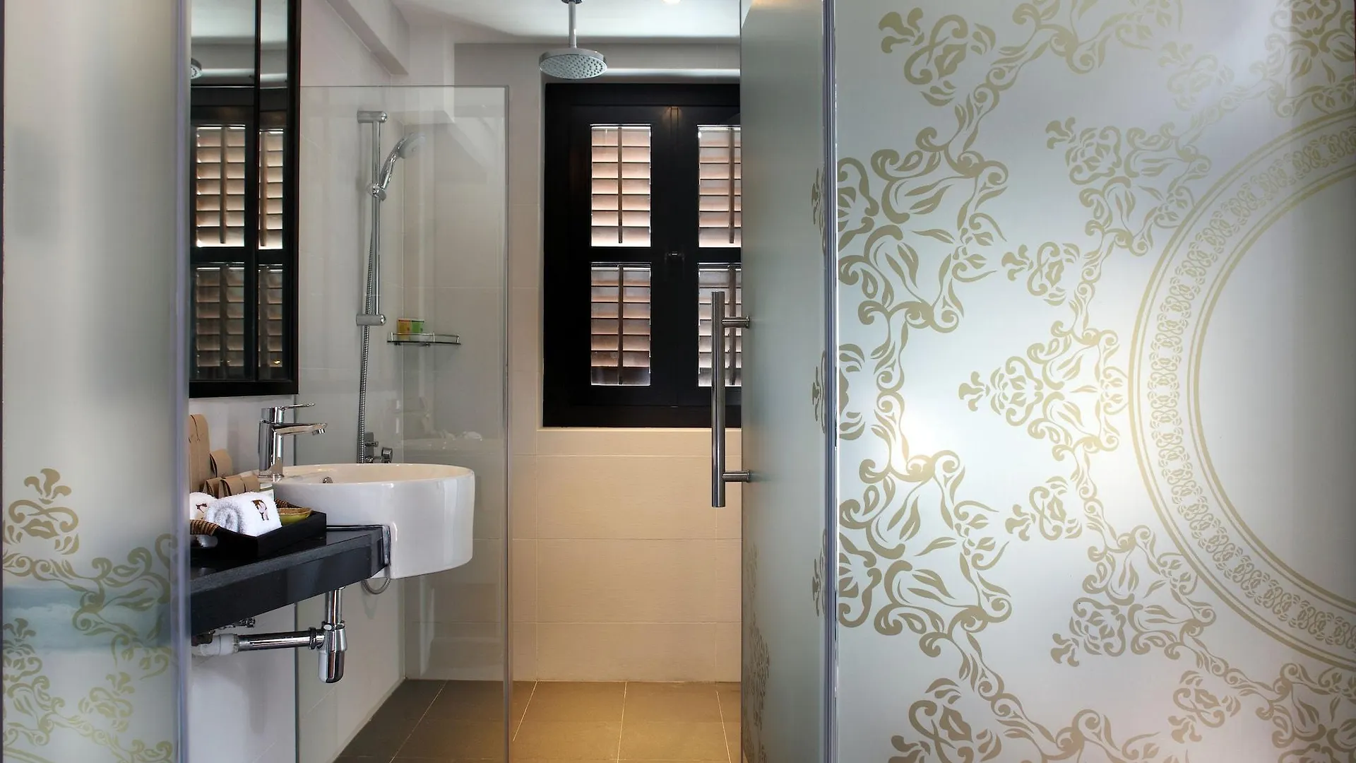 Hotel Clover 33 Jalan Sultan Singapore
